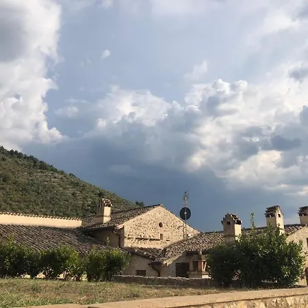Borgo Dei Conti Campello *