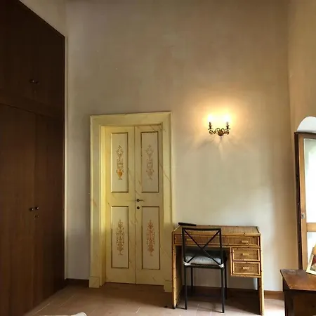 Semesterbostad Borgo Dei Conti Campello Campello sul Clitunno