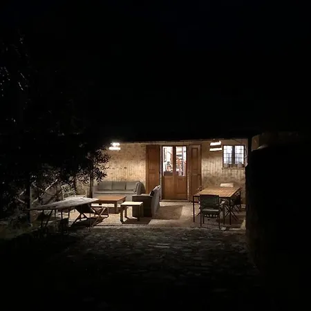 Borgo Dei Conti Campello 克利通诺河畔坎佩洛