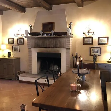 Borgo Dei Conti Campello * Campello sul Clitunno