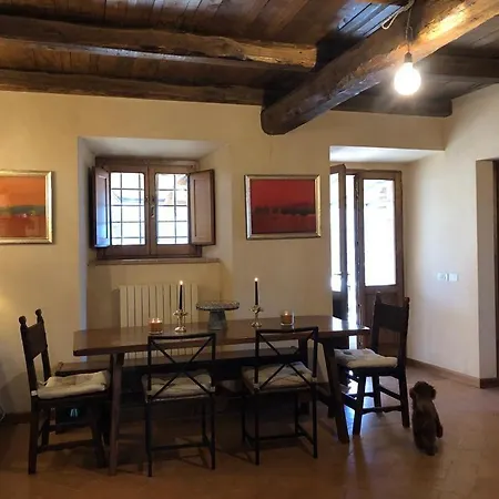 Borgo Dei Conti Campello Semesterbostad Campello sul Clitunno