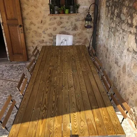 度假居 Borgo Dei Conti Campello *